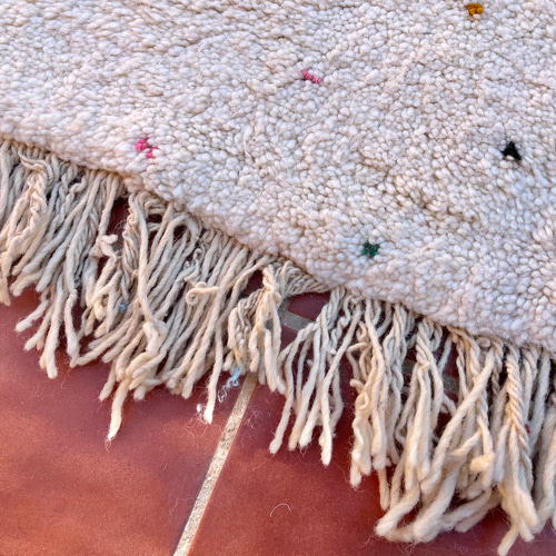 モロッコ ベニワレン Beniourain ラグ ドット柄 カラフル