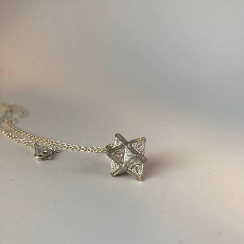 受注制作】秋田銀線細工 GINSENマカバ ピアス ピアス（スタッド