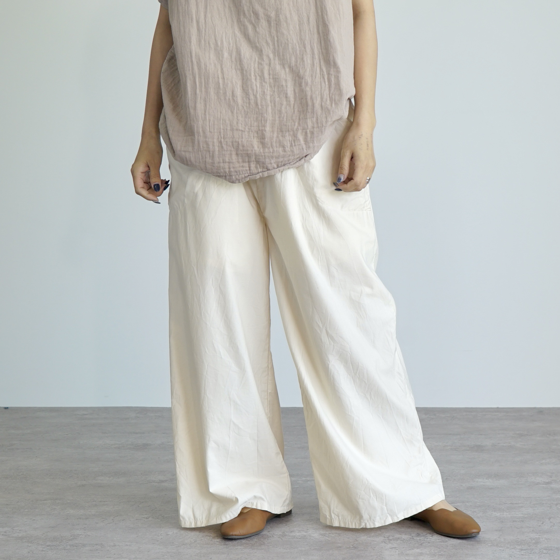 さら軽ワイドパンツ/生成り/三河織物 10,313円