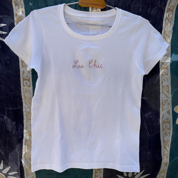 ”La Chic"フロント刺繍Tシャツ　ニュアンスカラー　Lサイズ 3枚目の画像