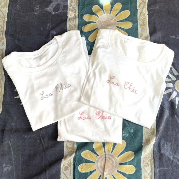 ”La Chic"フロント刺繍Tシャツ　ニュアンスカラー　Lサイズ 5枚目の画像