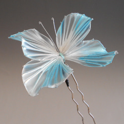 蝶（パールブルー）簪　髪飾り 5枚目の画像