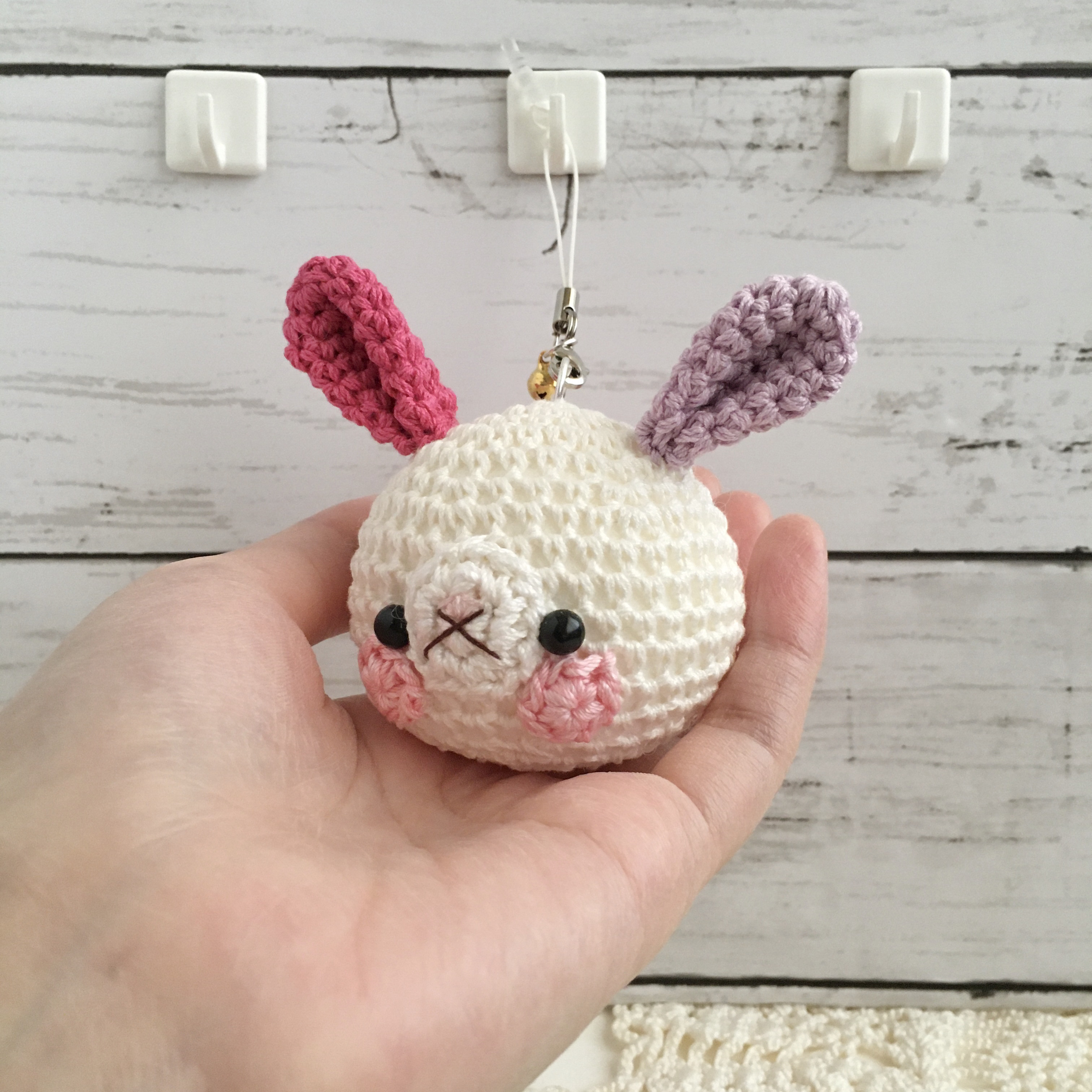 ウサギデザイン ピンク ストラップ