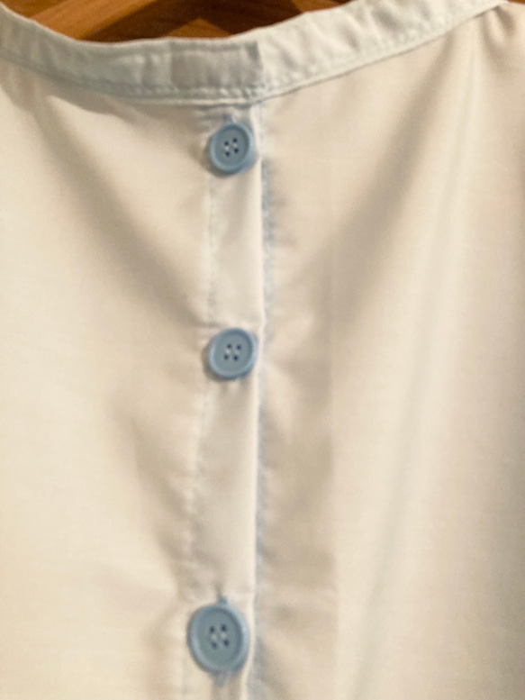 パリッとしたハリがある綿とポリエステル混合生地のシャツ兼割烹着3L4 L5 Lブルー 17枚目の画像
