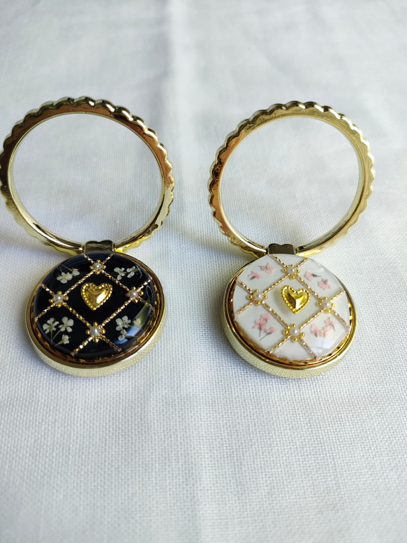 ハート ゴールド チェック スマホリング/バンカーリングドライフラワー入り 3枚目の画像