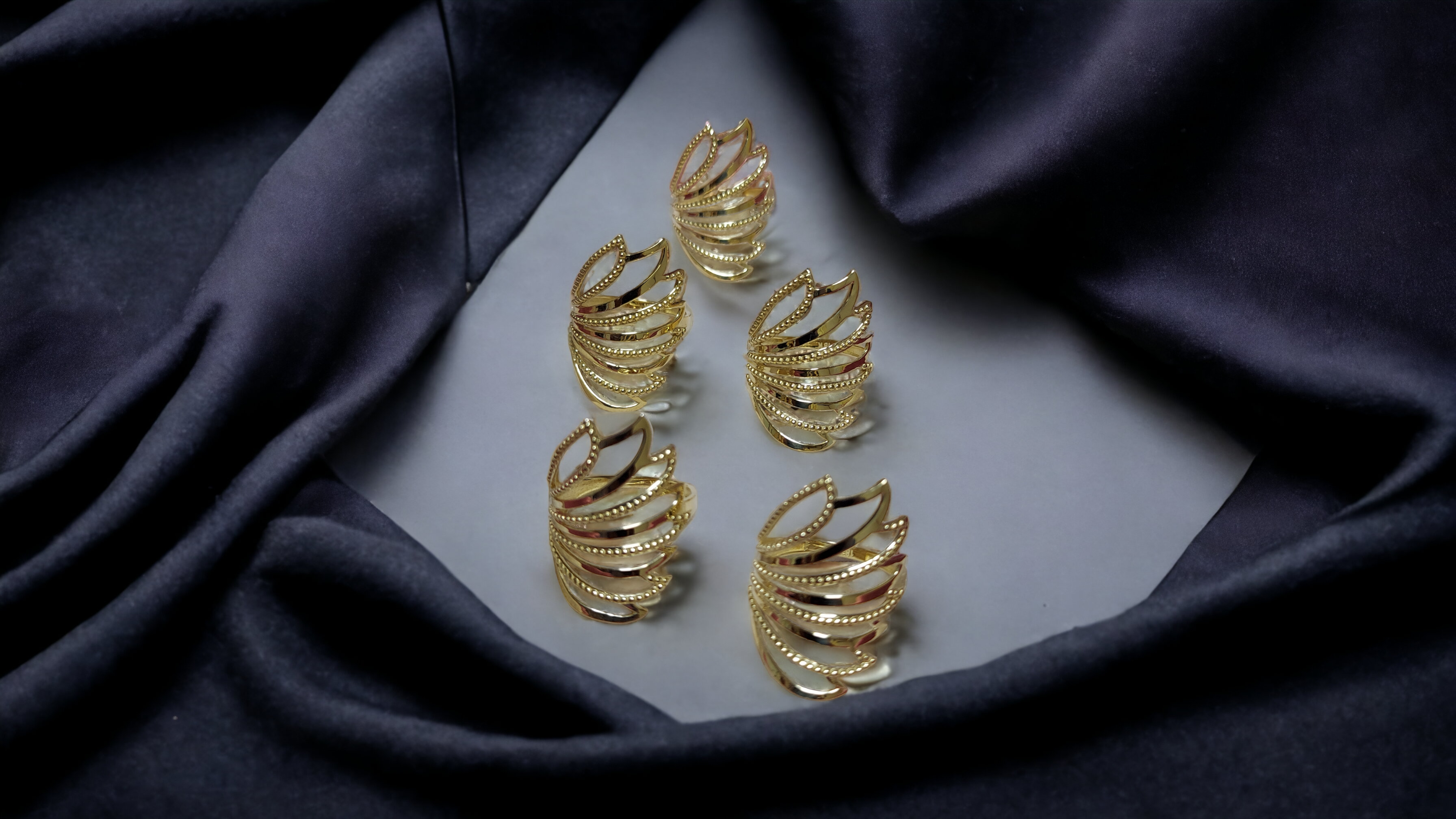 ハーフウィングリング