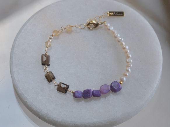 Charoite bracelet：天然石ブレスレット 淡水パール×チャロアイト×スモーキークォーツ×シトリン 2枚目の画像