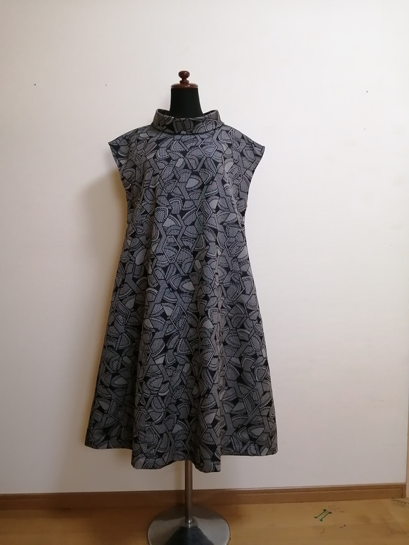 SOLD　着物リメイク　ワンピース　紬 