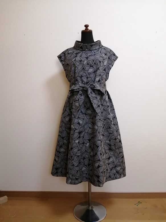 SOLD　着物リメイク　ワンピース　紬 