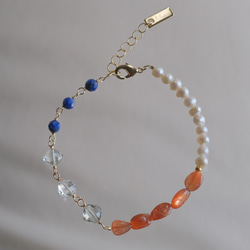 Orange sunstone bracelet：天然石ブレスレット 淡水パール×サンストーン×グリーンアメジ 2枚目の画像