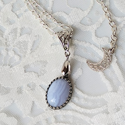 12月誕生石・・心の平穏と静寂の石　ブルーレース アゲート necklace　（サージカルステンレスチェーンに変更可能） 10枚目の画像