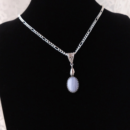 12月誕生石・・心の平穏と静寂の石 ブルーレース アゲート necklace 