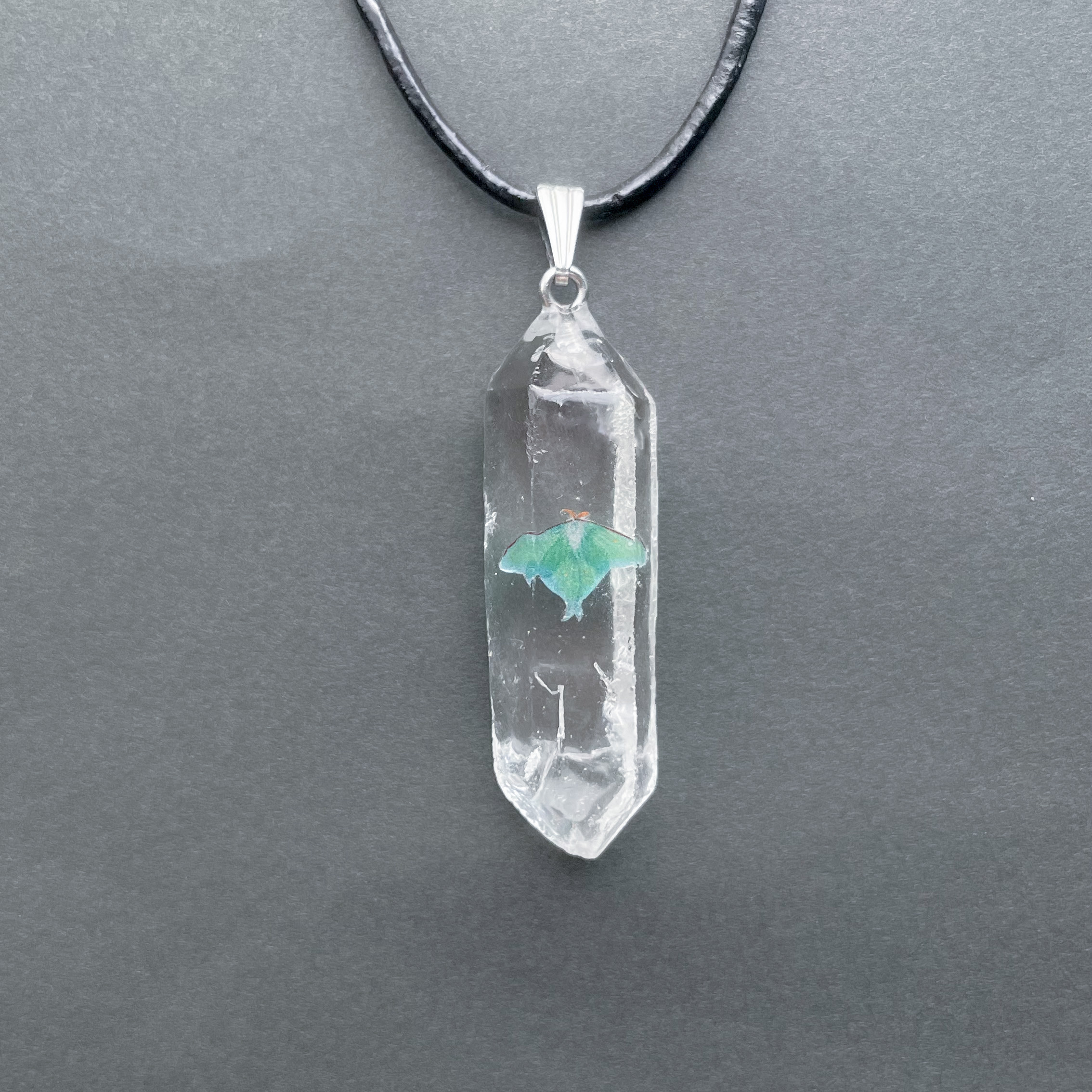 【ネックレス】水晶標本【オオミズアオ】