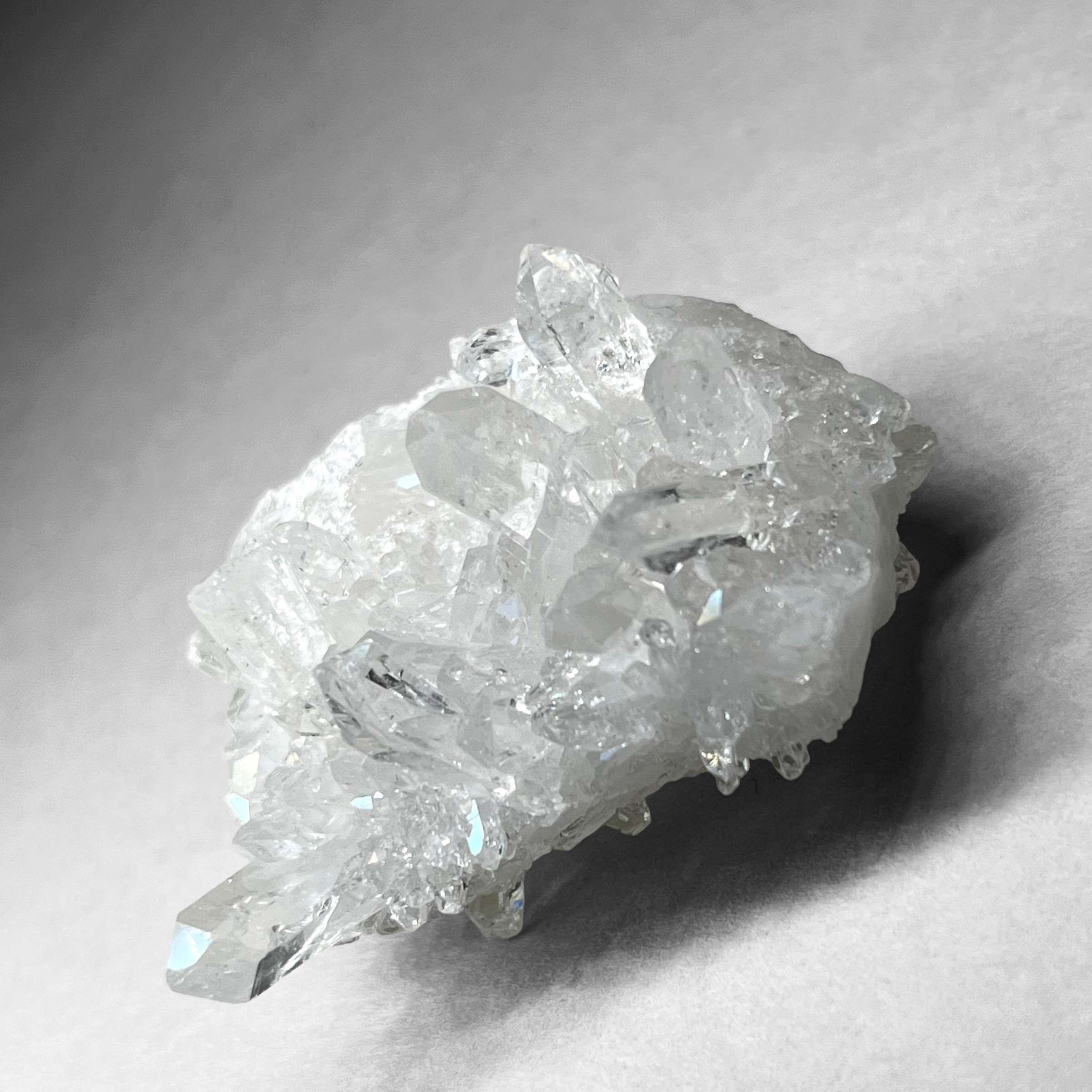 Thomas Gonzaga crystal cluster / トマスゴンサガ産水晶クラスター C