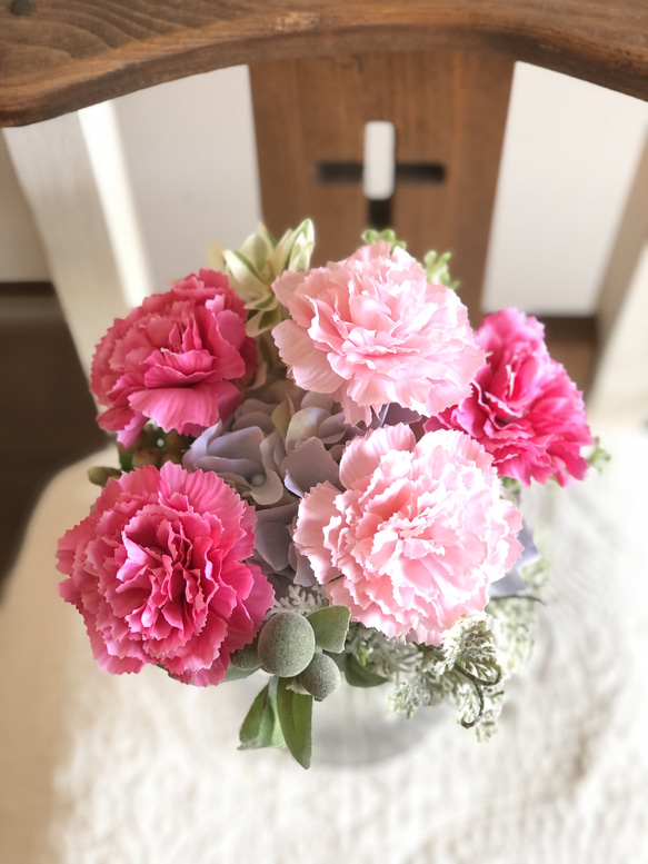 カーネーションと紫陽花の花束 ブーケ 6枚目の画像