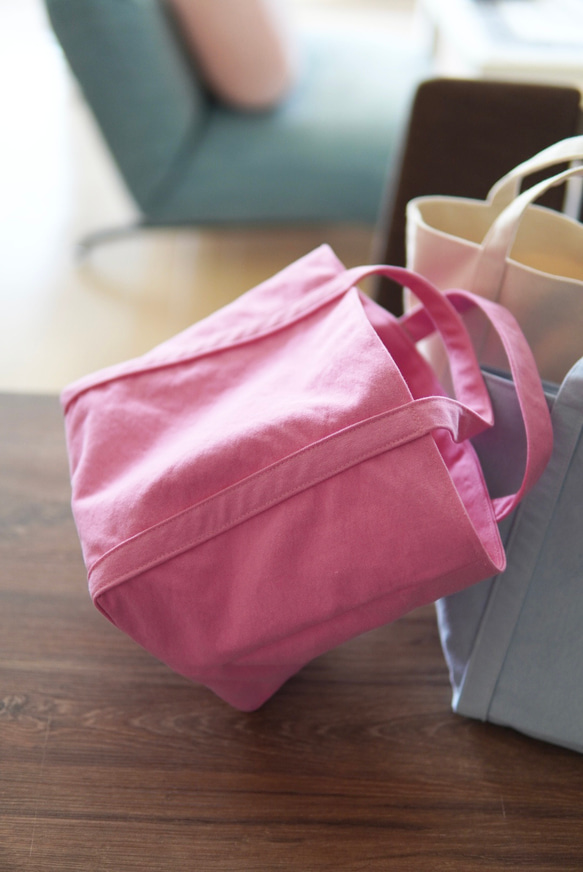 ♡洗えるバッグ！くたっと帆布トート♡たっぷりマチ トートバッグ