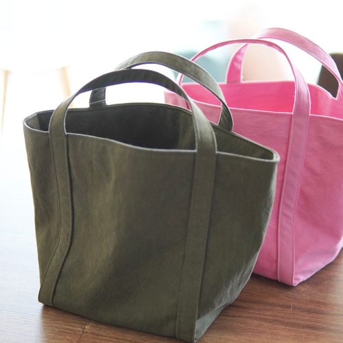 ♡洗えるバッグ！くたっと帆布トート♡たっぷりマチ トートバッグ