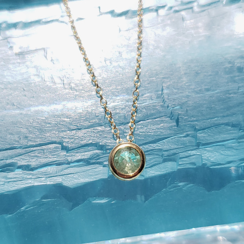 ＊14kgf＊希少エメラルドカラーのグリーンカイアナイトのネックレス 14kgf＊希少エメラルドカラーのグリーンカイアナイトのネックレス