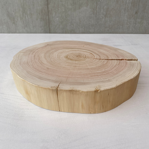 ヒノキ切り株テーブル、置き台 ヒノキ切り株テーブル、置き台