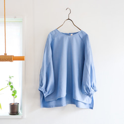 tuck line sleeve top (light blue) 1枚目の画像