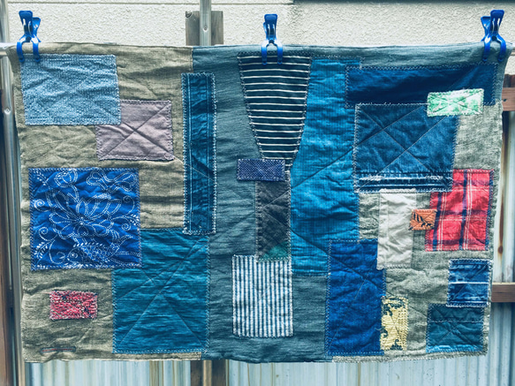 古布 藍染め はぎれ 襤褸 リメイク リサイクル マット 約93cm × 約62cｍ A 1枚目の画像