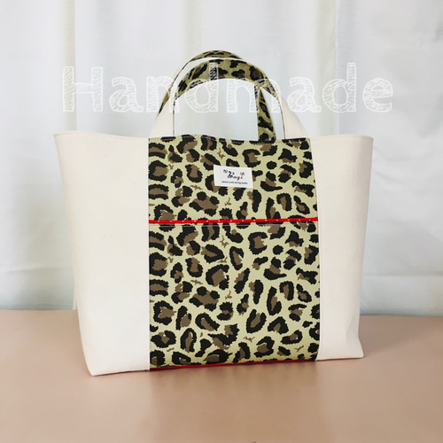 ヒョウ柄レオパード両面ポケットトートバッグ(カーキ/赤/生成り
