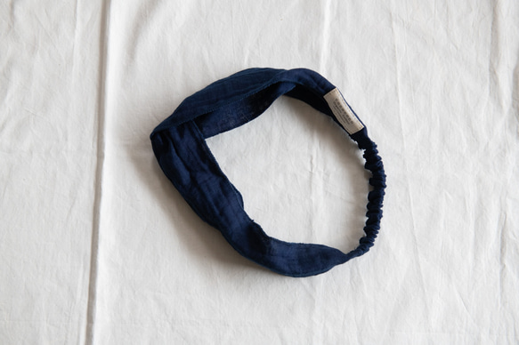 亞麻&amp;有機棉靛藍染色紗布頭巾 第6張的照片