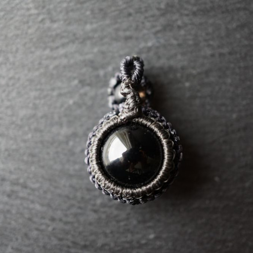 モリオン　黒水晶　原石　タビー　レコードキーパーあり　スモーキー　魔除け　お守り モリオン 黒水晶 原石 タビー レコードキーパーあり スモーキー