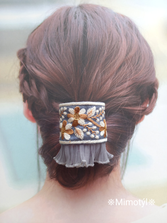 いちご畑のワンちゃんハートレジンレジンヘアゴム イチゴ畑とわん