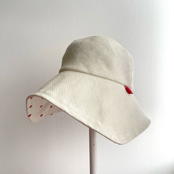 【受注製作】 帽子 白ツイード スクエアクロシェ クロシェ つば広 大人可愛い みずたま 4枚目の画像