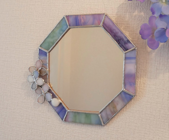 ✴︎:.｡.紫陽花モチーフの八角形の鏡♪　限定品　　(17~20size） 2枚目の画像