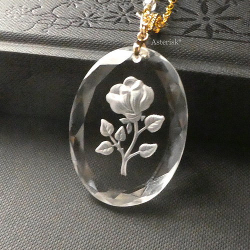 一輪の薔薇 ヴィンテージ インタリオガラス 40×30mm Glass 一輪の薔薇 ヴィンテージ インタリオガラス 40×30mm Glass