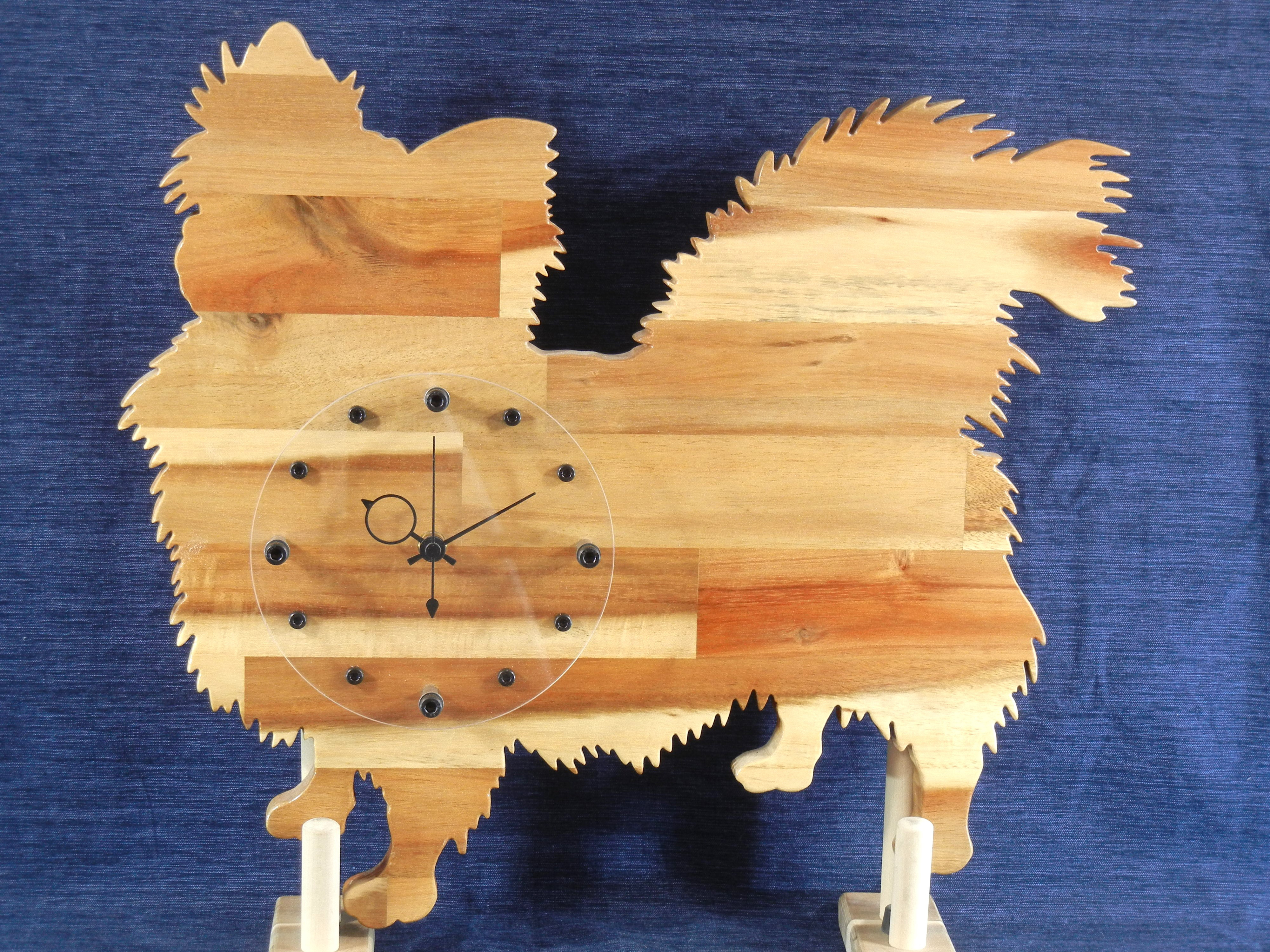 犬形時計　パピヨン【木製（アカシア集成材）】（掛け時計）