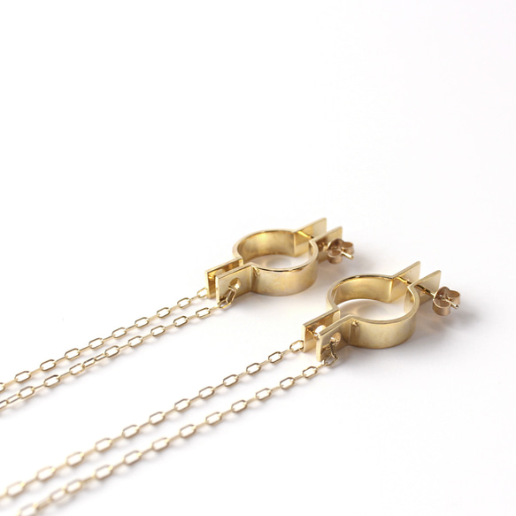 フィット感抜群 大人上品 ピアス「Lock Chain Earring」/ K18plated ゴールド シルバー 4枚目の画像