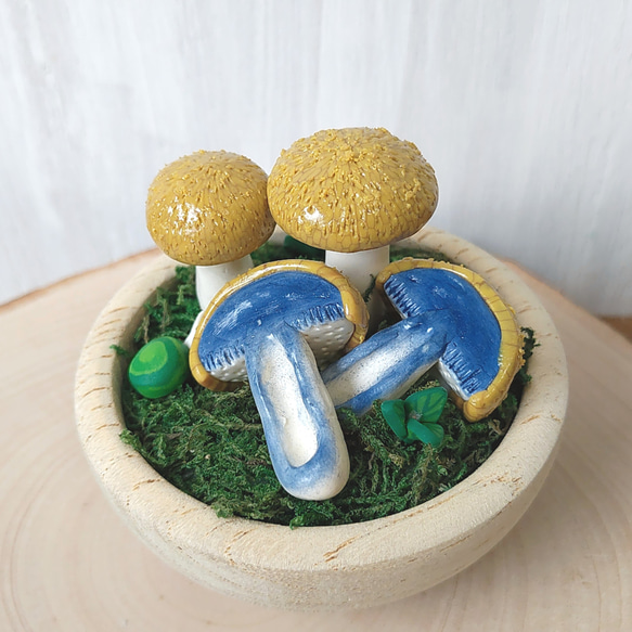 受注制作】きのこ みつけた アイゾメイグチ ポリマークレイ その他  