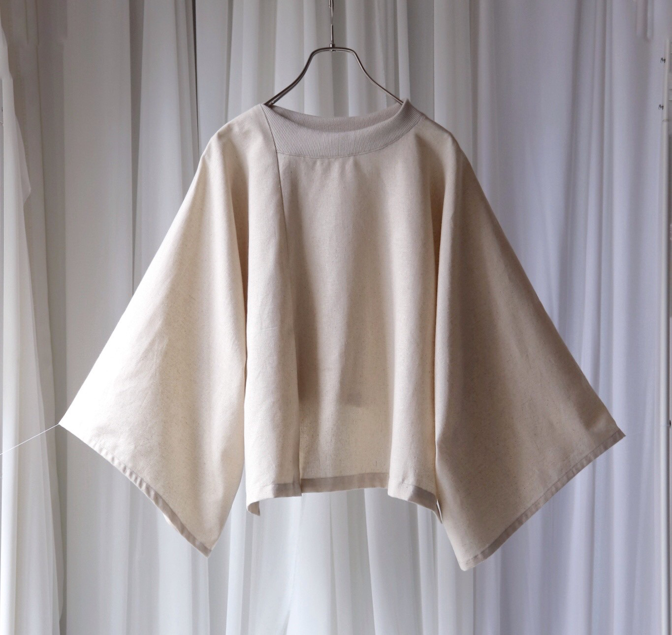 【綿麻】Dネックフレアスリーブプルオーバー