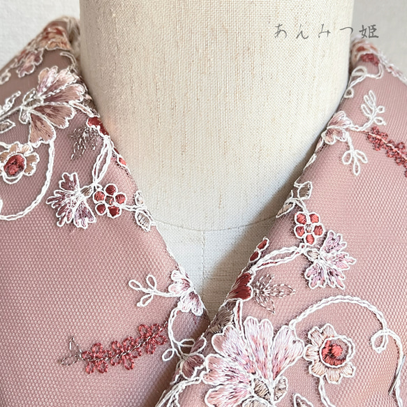 洗える刺繍半衿 くすみピンクと赤い花 5枚目の画像