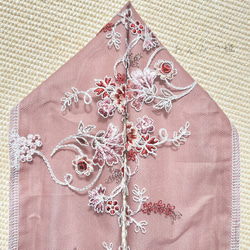洗える刺繍半衿 くすみピンクと赤い花 6枚目の画像