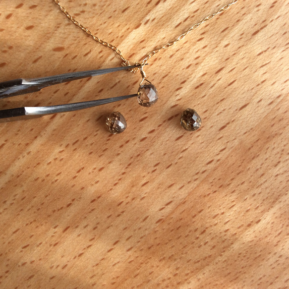 大粒ダイヤのキラキラどんぐり！？　一粒ネックレス K18  0.988ct、0.984ct 9枚目の画像