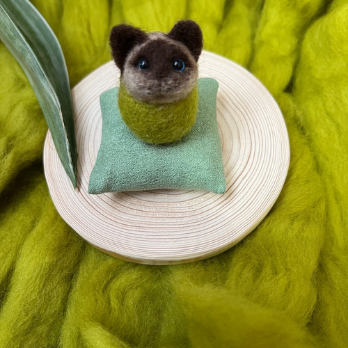 猫の毛フェルトの飾り 羊毛フェルト funwool 通販 15867753｜Creema