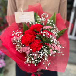 【母の日】赤いカーネーションの花束　生花 3枚目の画像