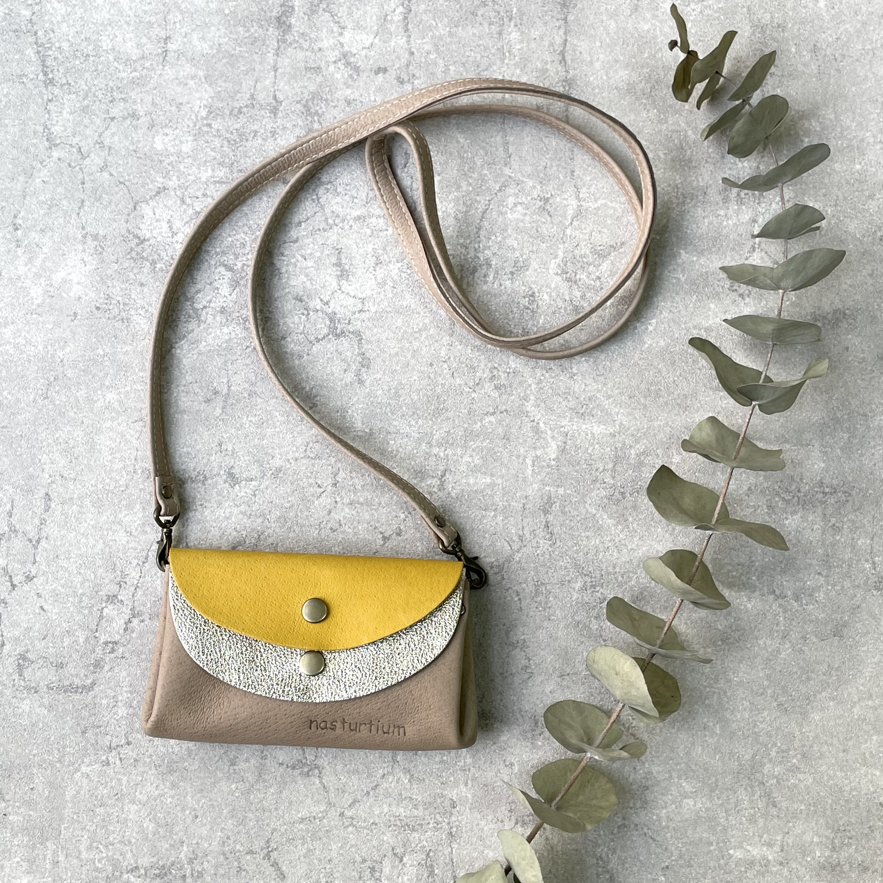 【3カラー】ポシェットにしたピッグスキンの小さなお財布トリオ