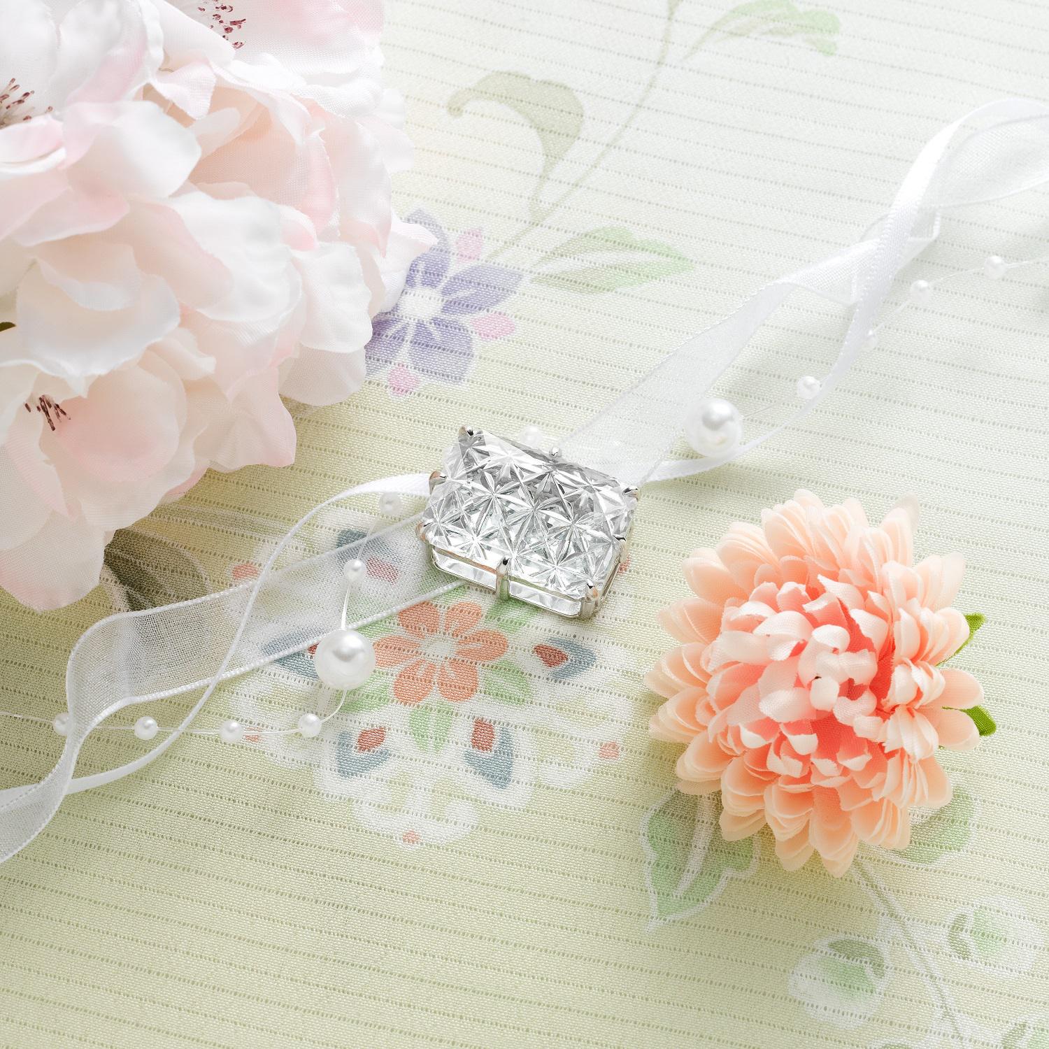 KILIKO　JEWELRY（東京切子）帯留め　麻乃葉　クリアー