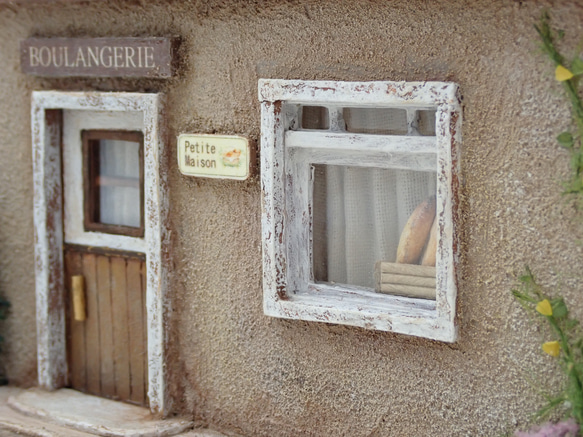 小さいお家　フランスの町のパン屋さん　1/50サイズ 4枚目の画像