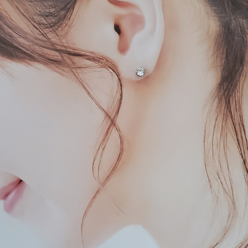 CZ ダイヤモンドAAA金属アレルギー対応スタッドピアス4mm、6mm