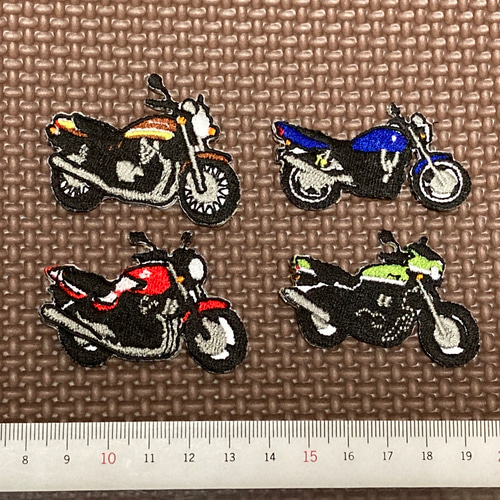 ネイキッドバイク刺繍ワッペンセット【アイロン接着タイプ