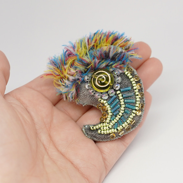 Very Light Paisley Brooch 4 串珠刺繡胸針 多色 第5張的照片