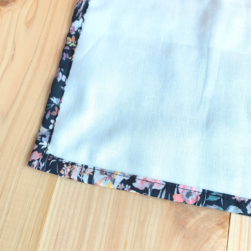 リバティ タナローン ガーゼハンカチ ＜Felda＞(フェルダ)ZE ハンカチ