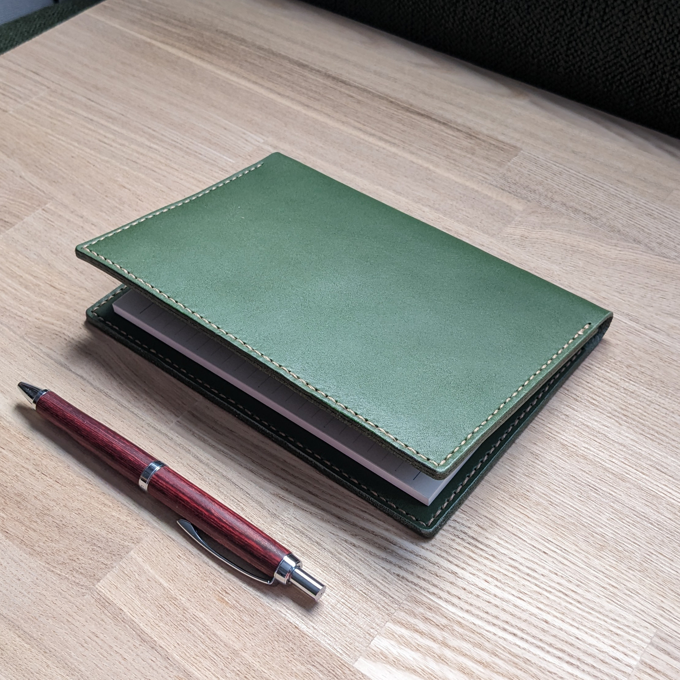 【受注生産】レザーA6ノートカバー (選べるカラー)【カスタム承ります】