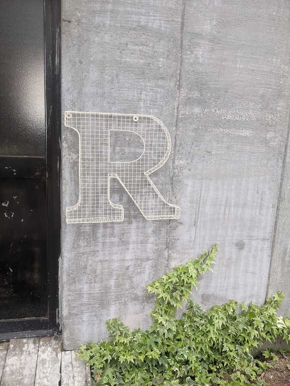 アルファベット看板 R サイン 壁掛け看板 立体式 大型看板  HW-2#